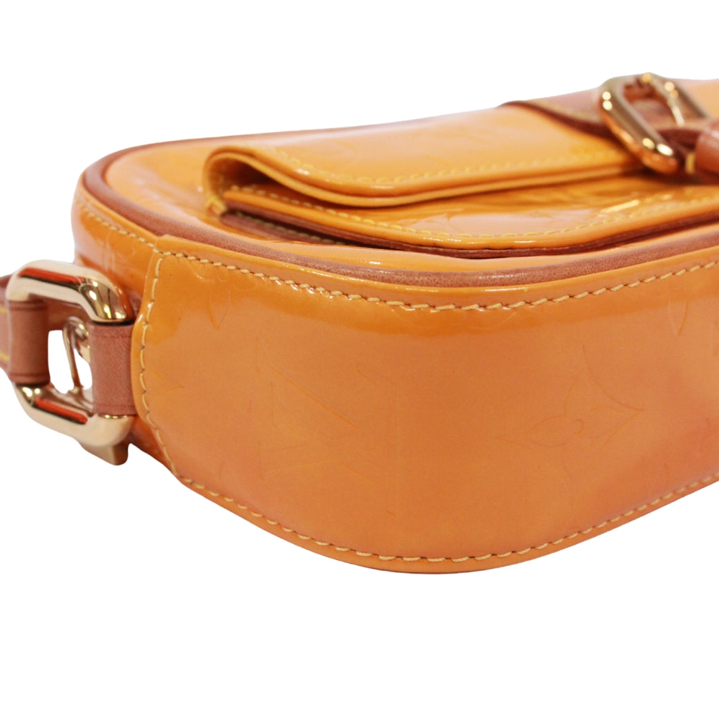 Pre-Owned Christy MM monogram vernis Jaune Shoulder bag yellow Leather Gold M91108 LOUIS VUITTON