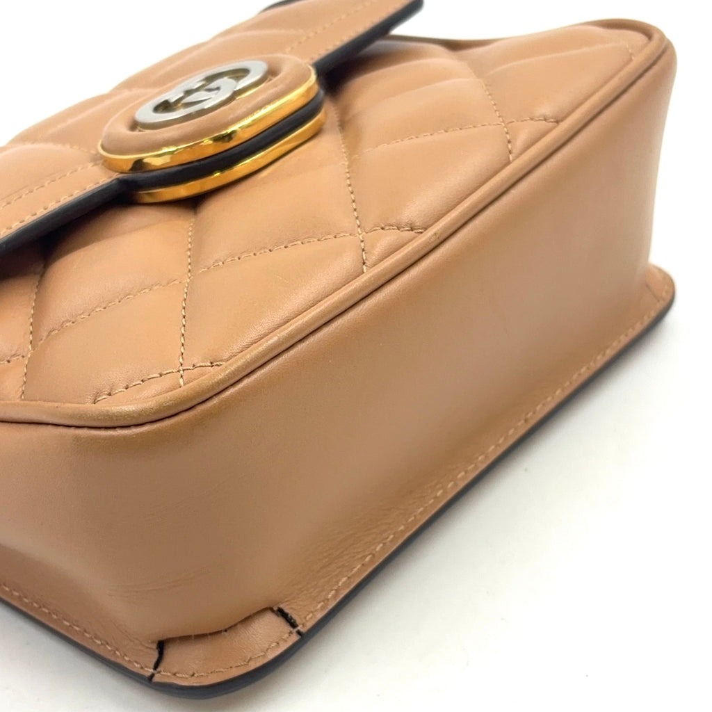 Pre-Owned Deco mini quilting chain Shoulder bag beige Leather Gold 741457 GUCCI