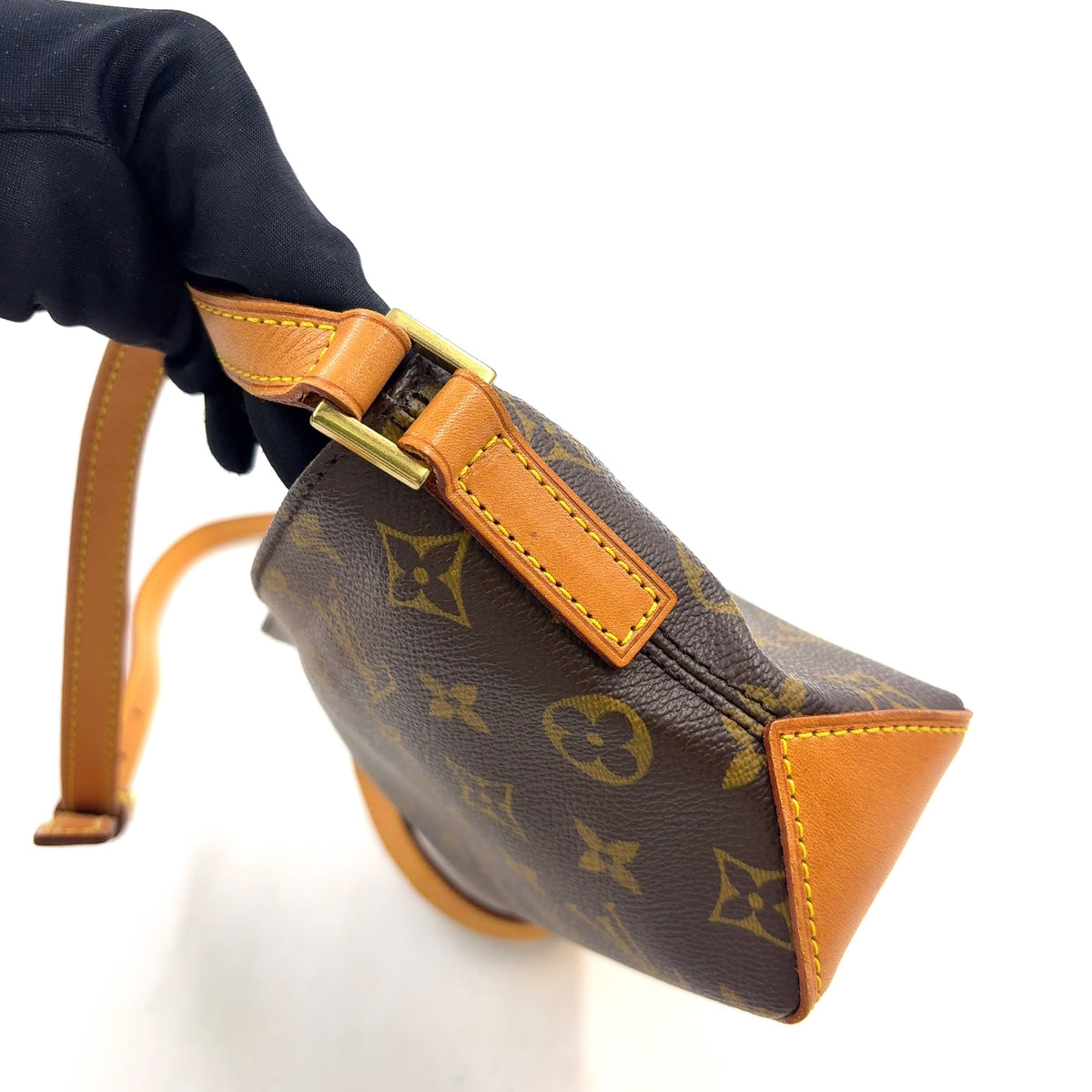 Pre-Owned Trotteur monogram Shoulder bag Brown Leather PVC Gold M51240 LOUIS VUITTON