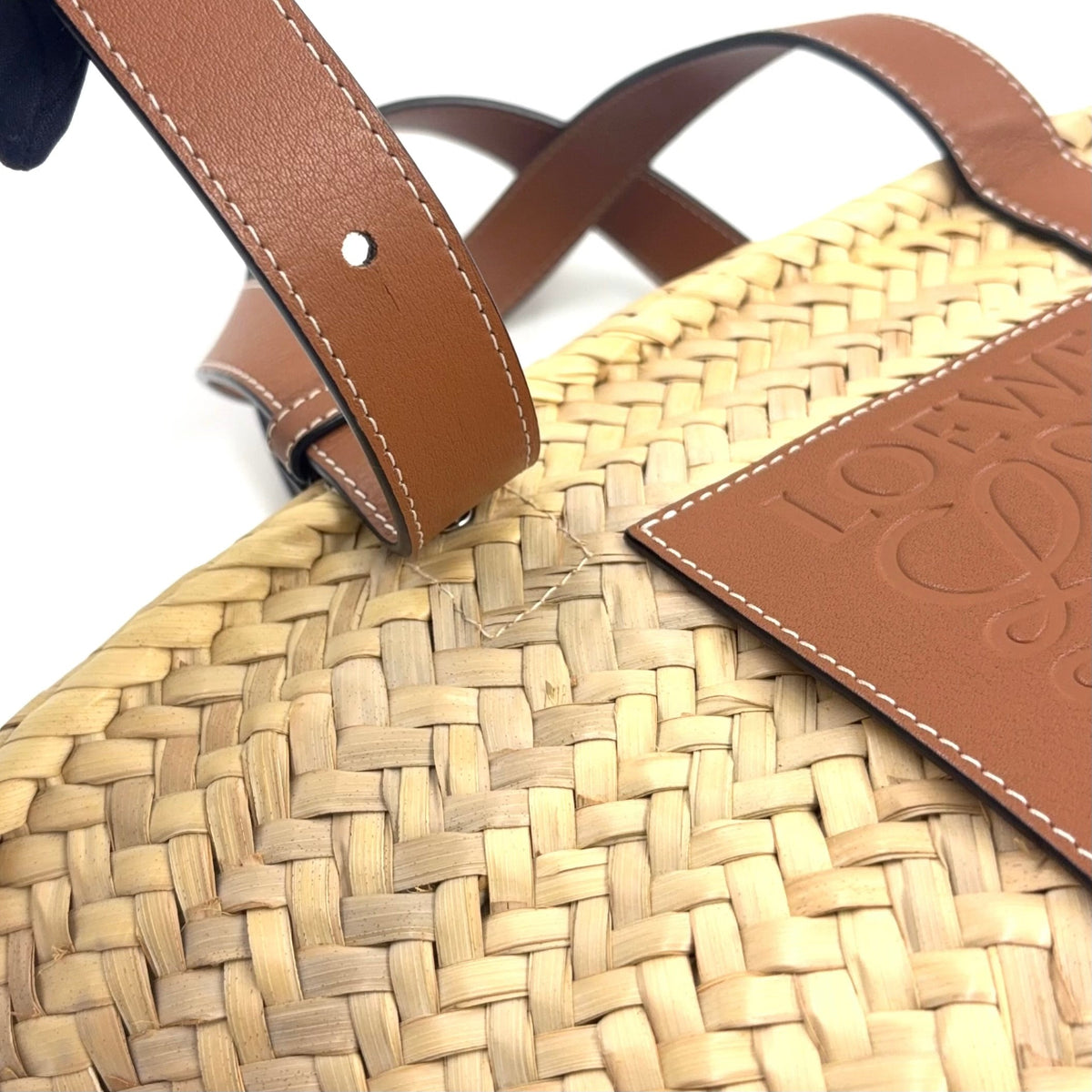Pre-Owned basket bag Small Handbag Brown light beige Leather Raffia Silver LOEWE