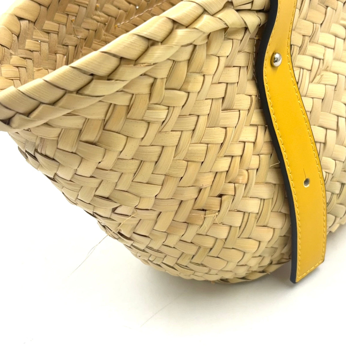 Pre-Owned basket bag Small Handbag yellow beige Raffia Calfskin Silver LOEWE