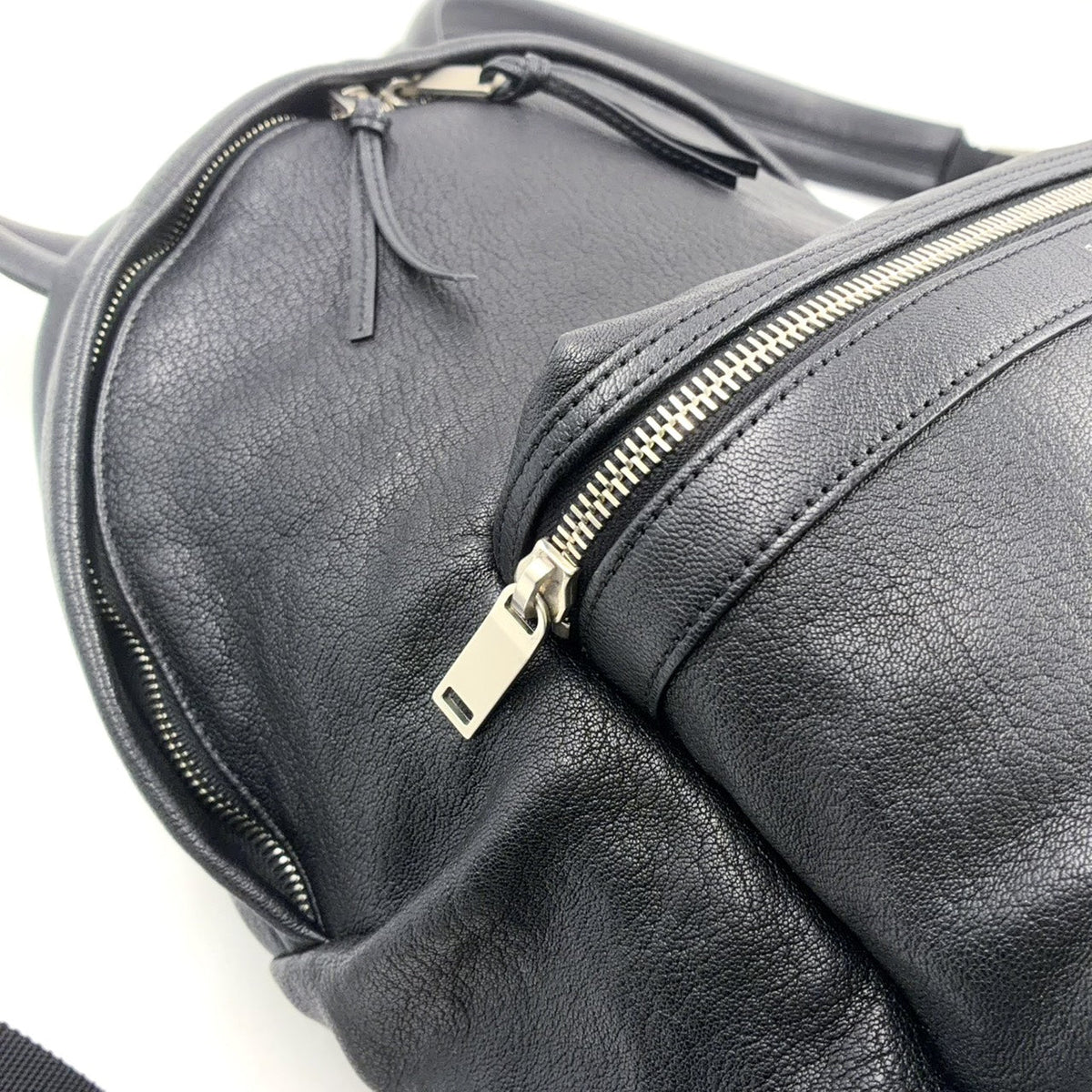 Pre-Owned city Leather Backpack black Leather Silver SAINT LAURENT PARIS