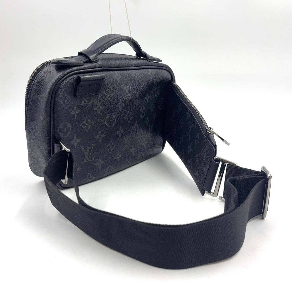 Pre-Owned bum bag Monogram Eclipse body bag black Leather PVC Silver M42906 LOUIS VUITTON