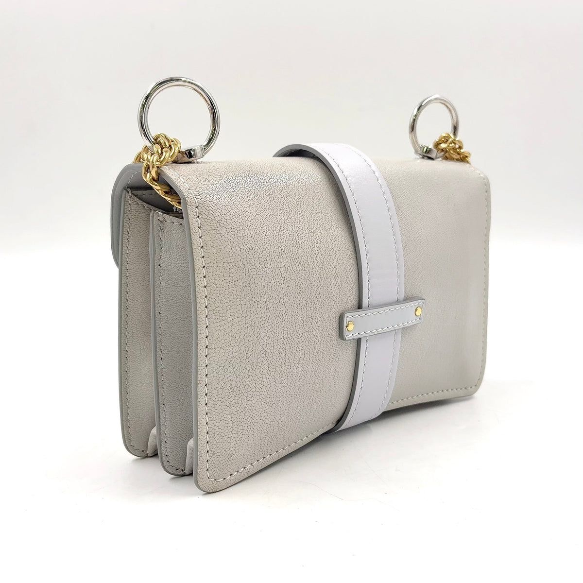 Pre-Owned Abby mini chain Shoulder bag Light gray Calfskin Gold Chloe