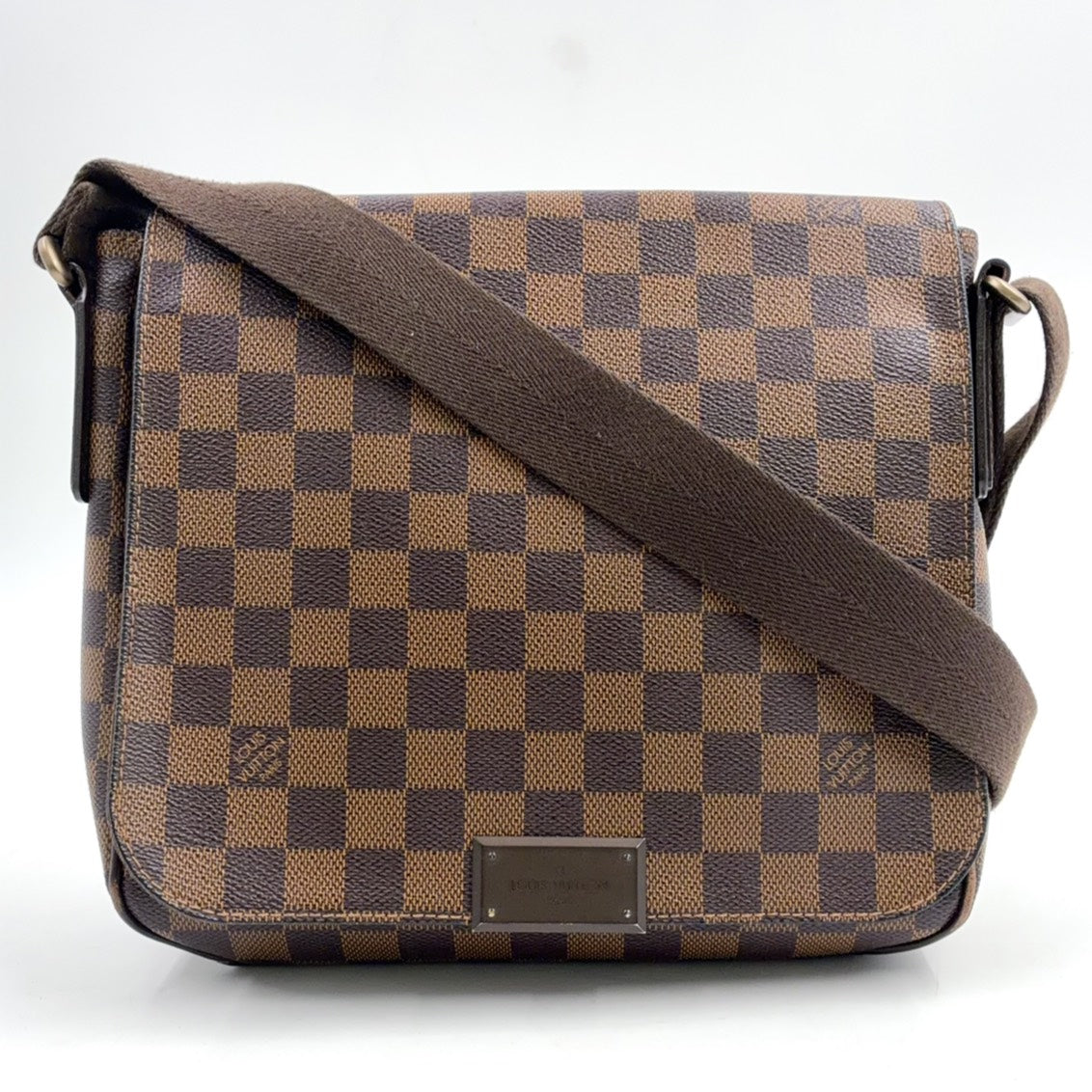 Pre-Owned District PM Damier  ebene Shoulder bag Brown Leather PVC Gold N41213 LOUIS VUITTON