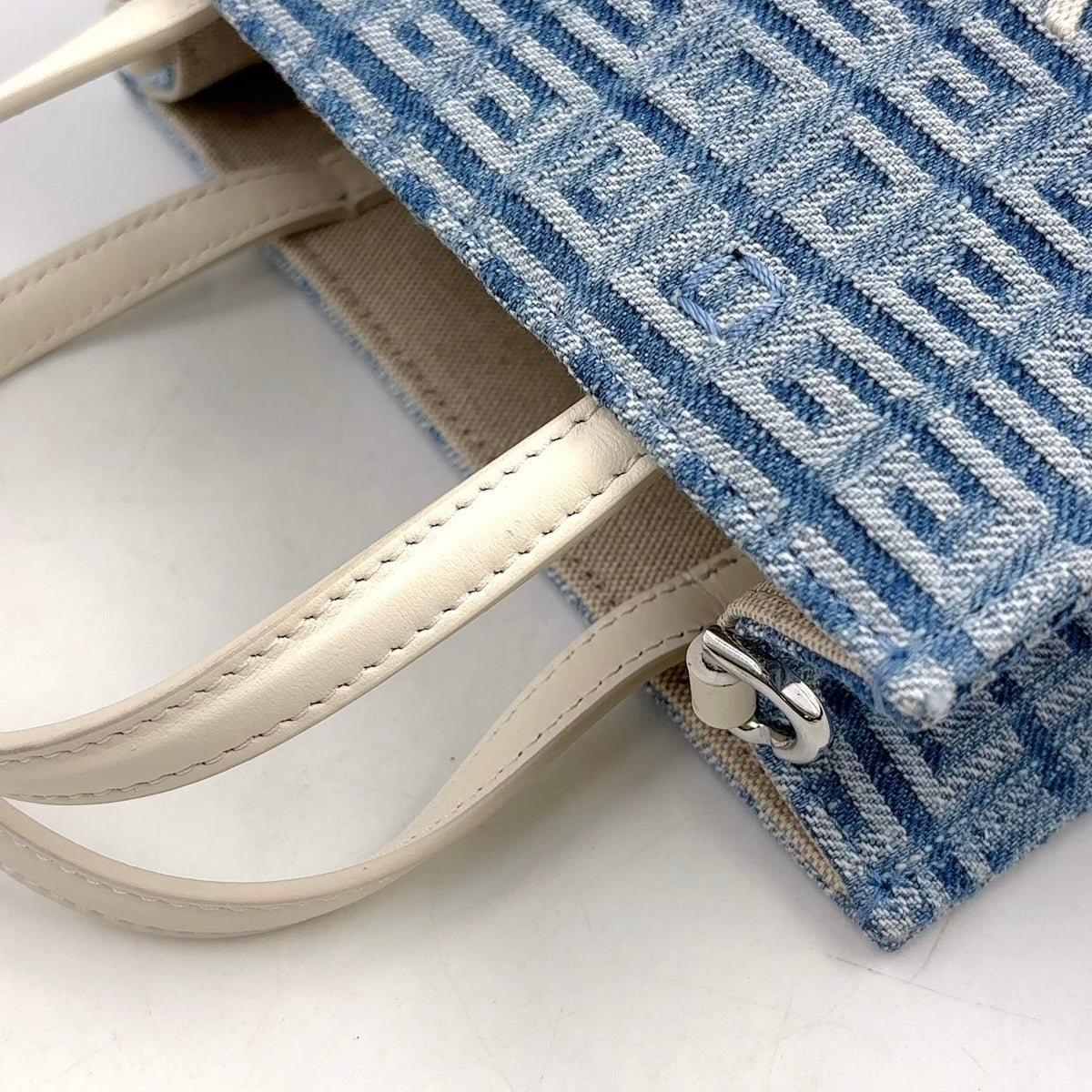 Pre-Owned G Tote mini 2-Way Handbag white Light blue Canvas Calfskin Silver GIVENCHY