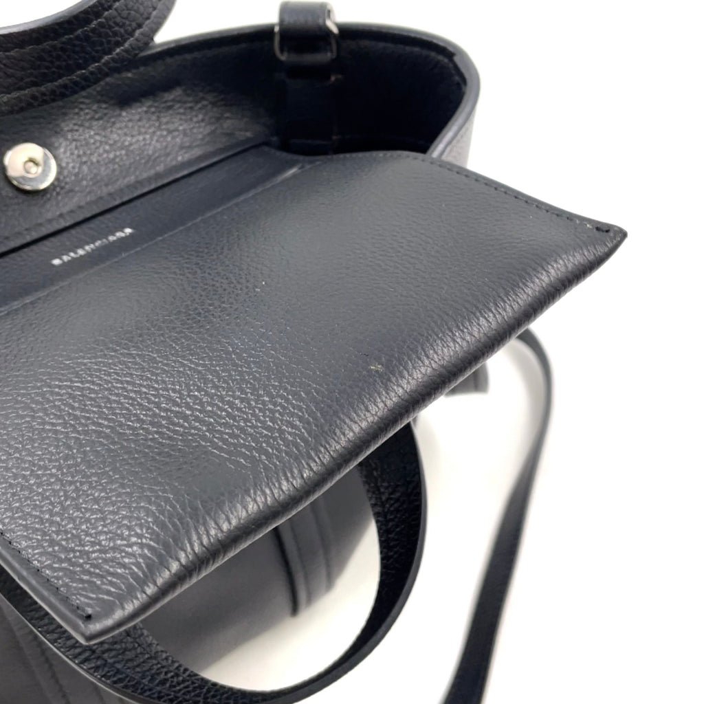 Pre-Owned Everyday Shoulder bag Handbag black Leather Silver BALENCIAGA
