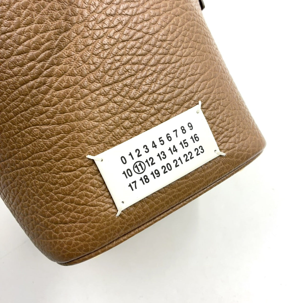 Pre-Owned 5AC Mini bucket bag Shoulder bag Brown Leather Canvas Gold S56WG0164 P4348 T2281 Maison Margiela