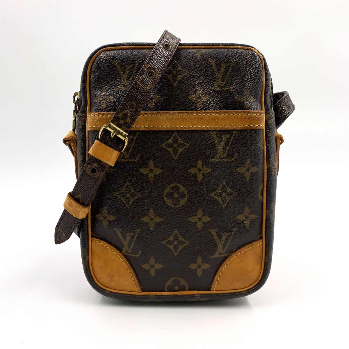 Pre-Owned Danube monogram Shoulder bag Brown light brown Leather PVC Gold M45266 LOUIS VUITTON
