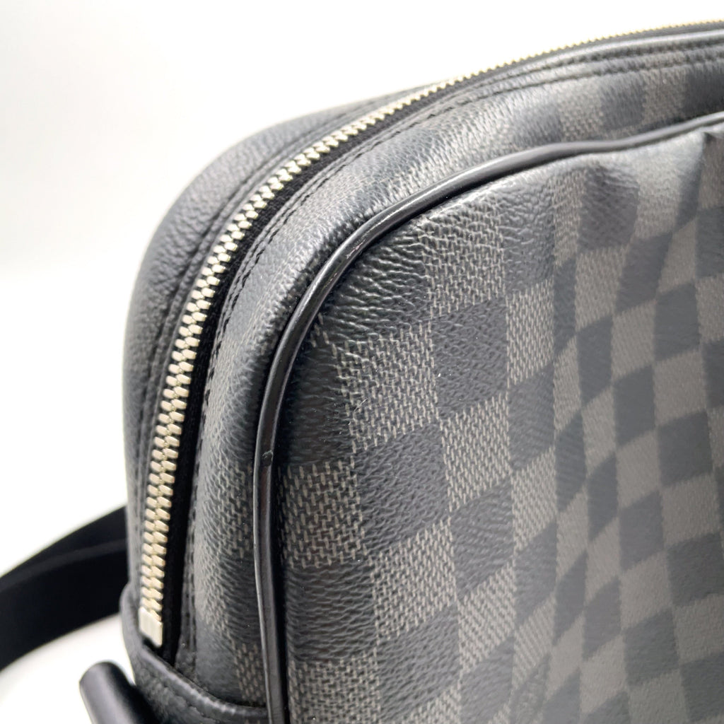 Pre-Owned Dayton PM Damier Graphite With Certificate of Authenticity Shoulder bag black Leather PVC Silver N41408 LOUIS VUITTON