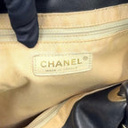 Pre-Owned camellia logo Serial number starting with 7 tote bag black lambskin Gold CHANEL