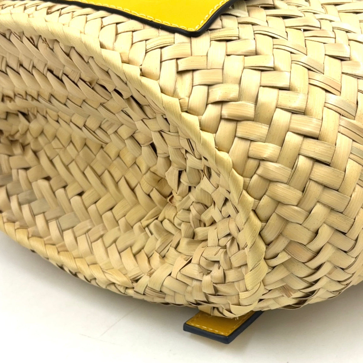 Pre-Owned basket bag Small Handbag yellow beige Raffia Calfskin Silver LOEWE