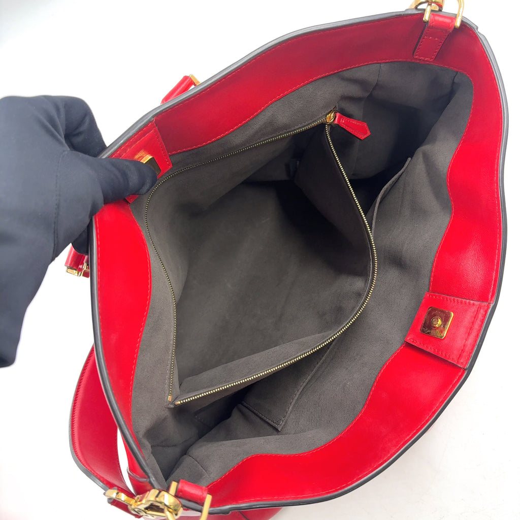 Pre-Owned FF Tote Shoulder bag Handbag Red Leather Gold FENDI