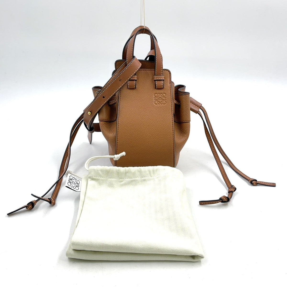 Pre-Owned drawstring hammock mini Handbag Shoulder bag Brown Leather Gold LOEWE