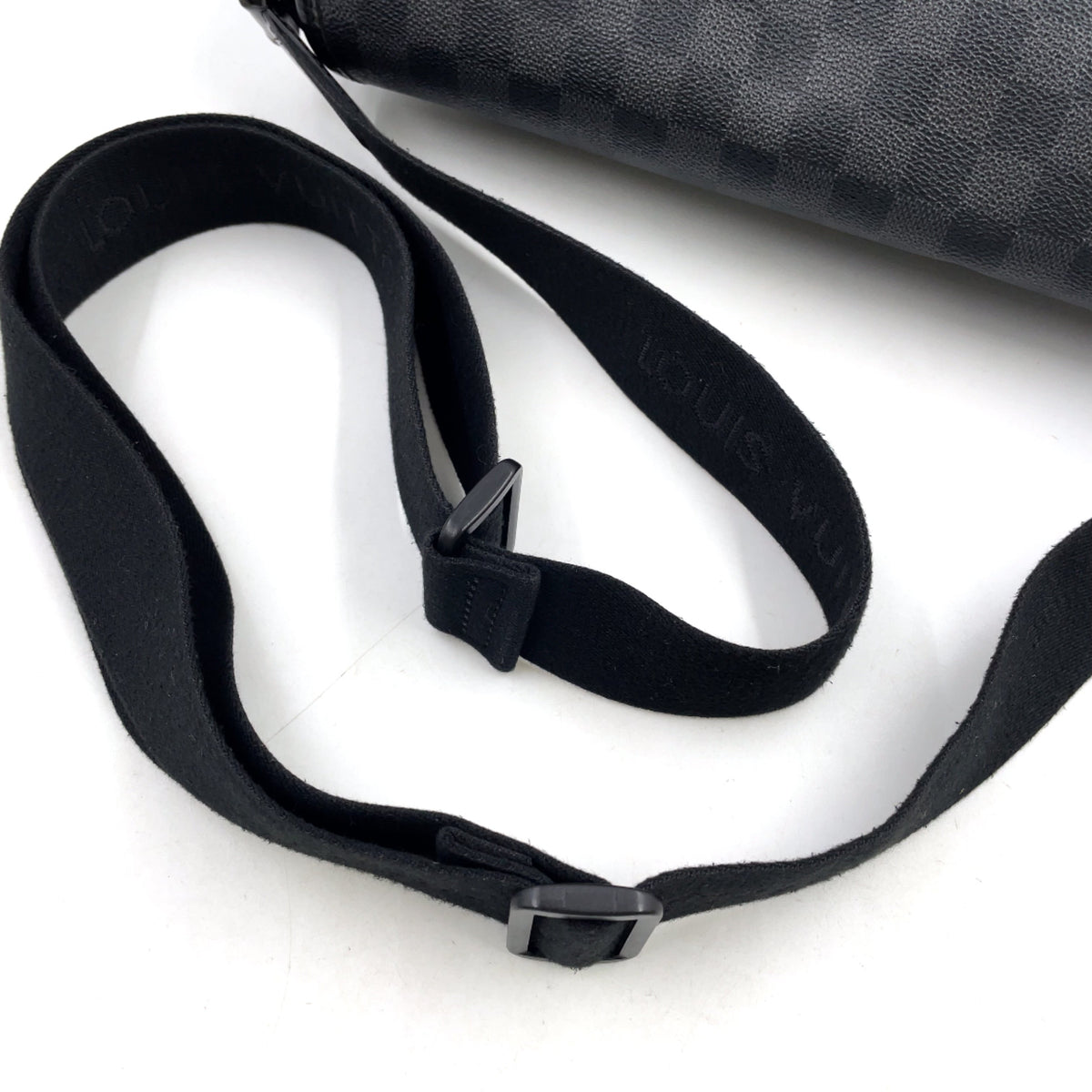 Pre-Owned Daniel MM Damier Graphite Shoulder bag black Leather PVC Silver N58029 LOUIS VUITTON