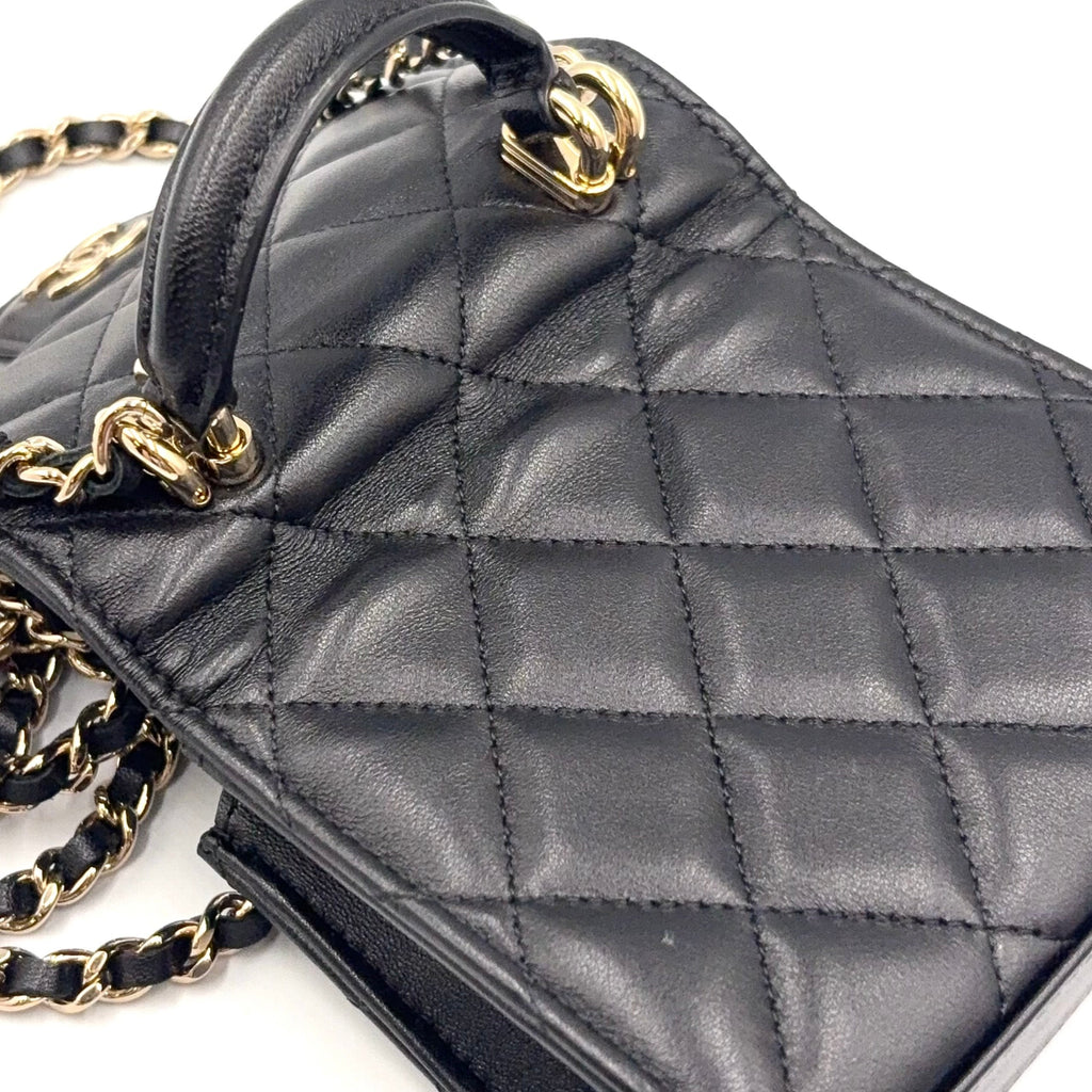 Pre-Owned matelasse top handle Serial number starting with 31 chain shoulder bag black lambskin Gold AP2682 CHANEL