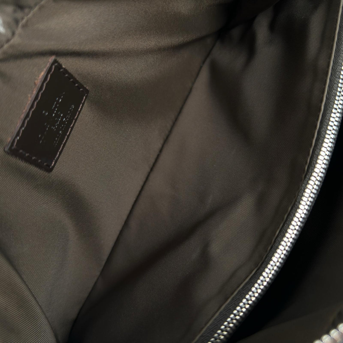 Pre-Owned acrobatics Damier jean Noir body bag black Leather nylon canvas Silver M93620 LOUIS VUITTON