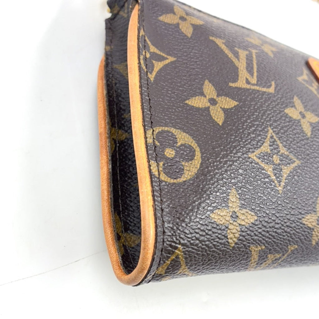 Pre-Owned Eva monogram Shoulder bag Brown Leather PVC Gold M95567 LOUIS VUITTON