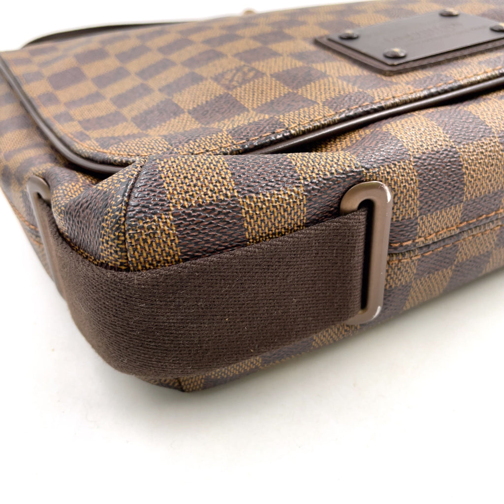 Pre-Owned Brooklyn MM Damier  ebene Shoulder bag Brown PVC Gold N51211 LOUIS VUITTON