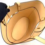 Pre-Owned Avi tote bag ivory Leather Gold Chloe