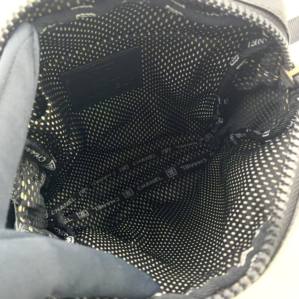 Pre-Owned coco mark Serial number starting with 11 Shoulder bag black Coated canvas Nylon Silver  CHANEL