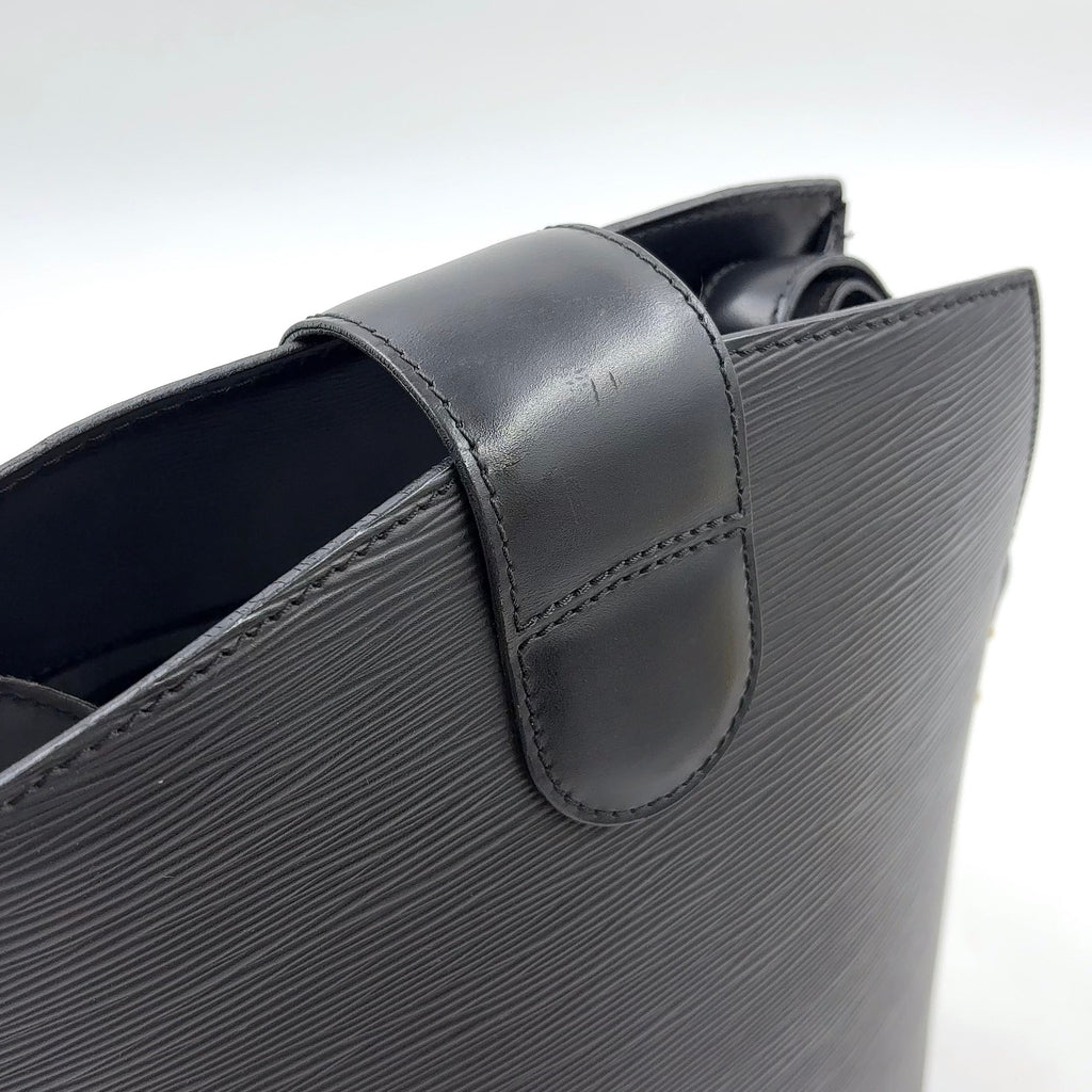 Pre-Owned Cluny Epi Noir Shoulder bag black Leather Gold M52252 LOUIS VUITTON