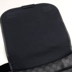 Pre-Owned Daniel MM Damier Graphite Shoulder bag black Leather PVC Silver N58029 LOUIS VUITTON