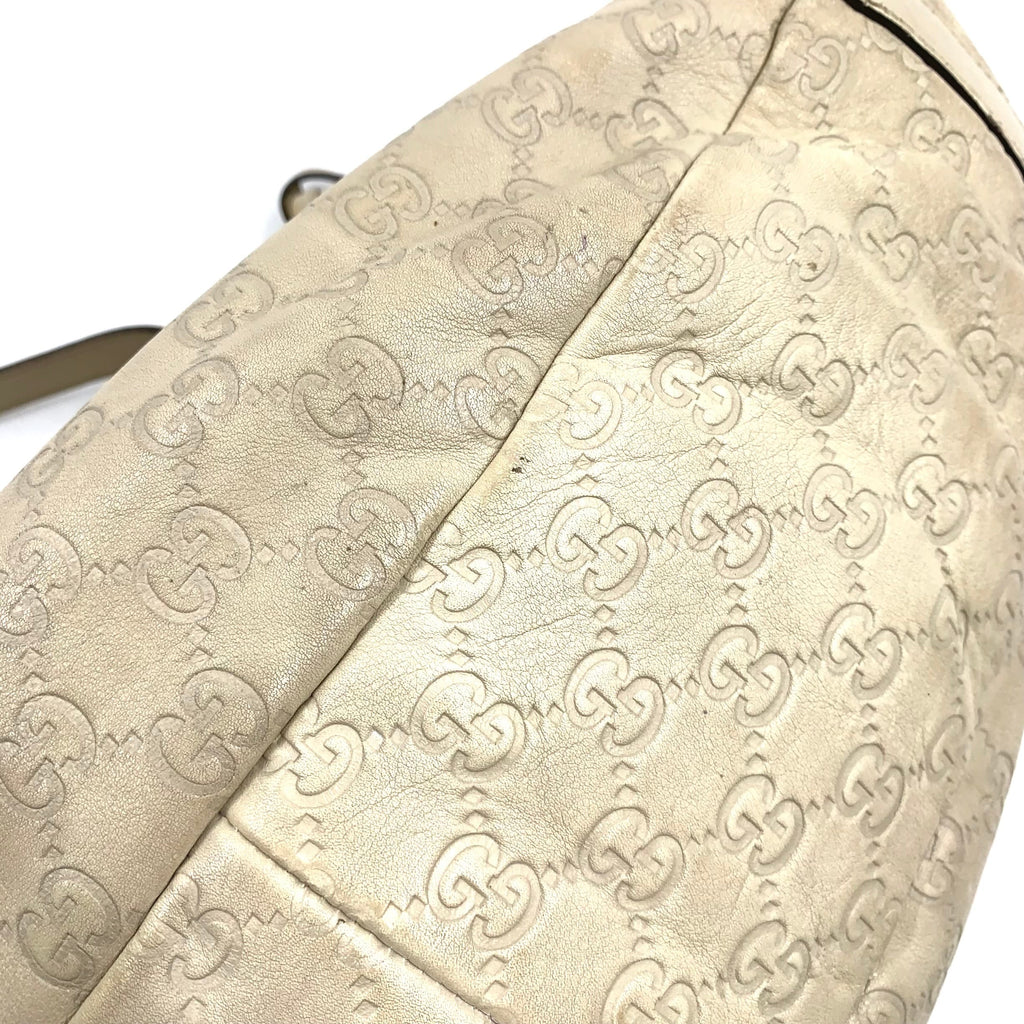Pre-Owned Abby Handbag ivory Leather Gold 130736 GUCCI