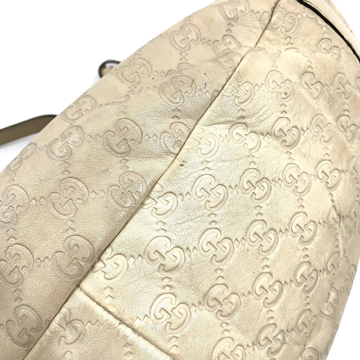 Pre-Owned Abby Handbag ivory Leather Gold 130736 GUCCI