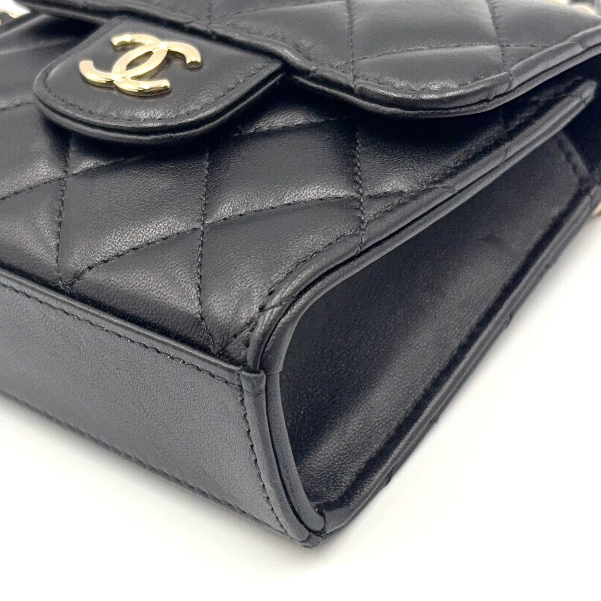 Pre-Owned matelasse top handle Serial number starting with 31 chain shoulder bag black lambskin Gold AP2682 CHANEL