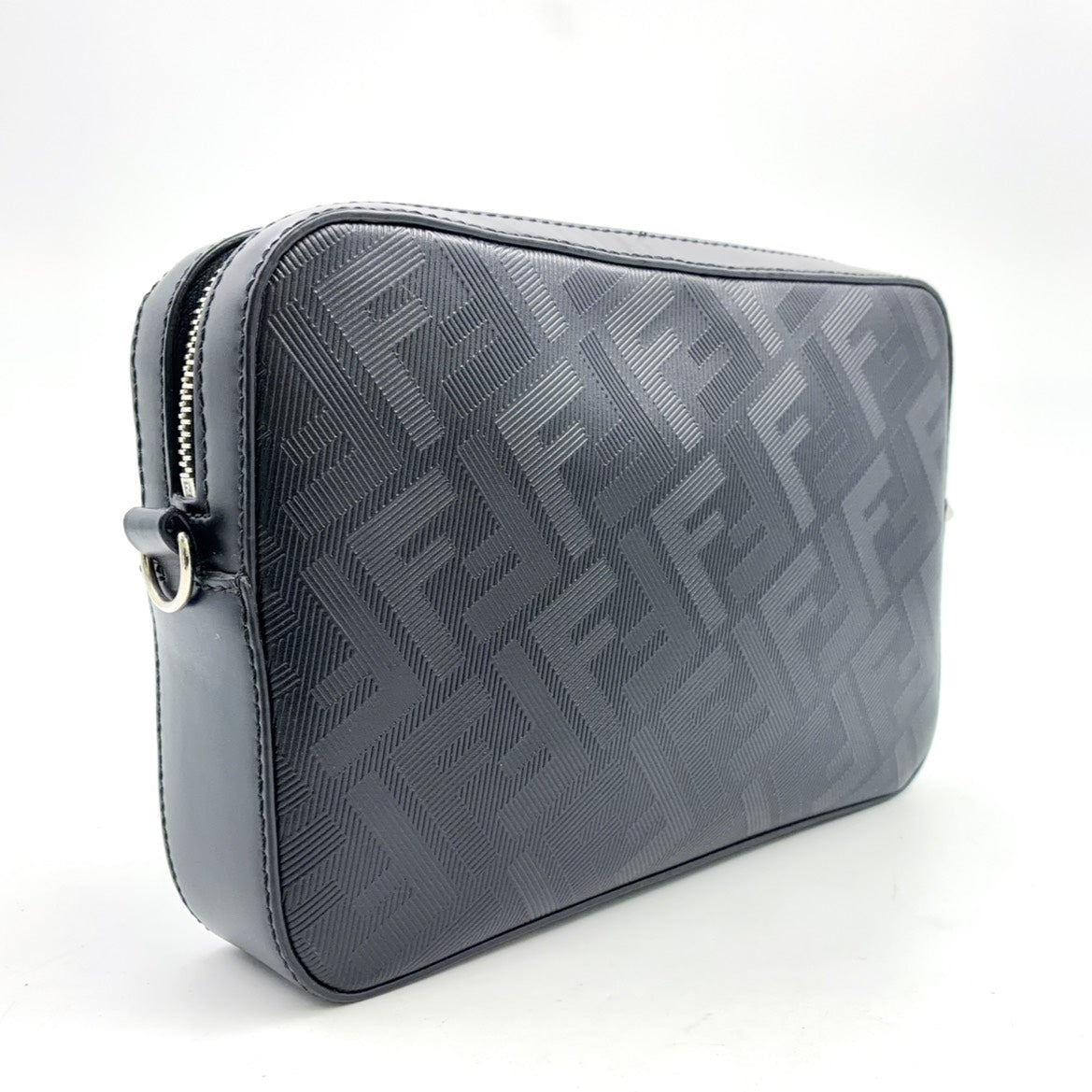 Pre-Owned Diagonal camera case shoulder Clutch bag black Calf Silver 7M0286 AQW FENDI