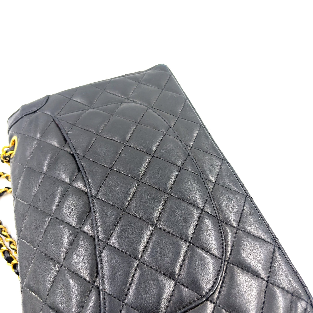 Pre-Owned Paris exclusive matelasse double flap 6-digit serial number Shoulder bag black lambskin Gold CHANEL