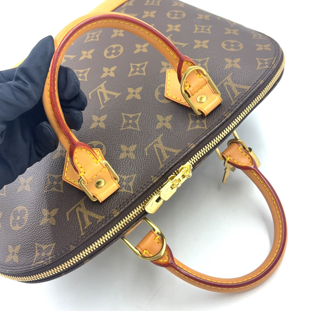 Pre-Owned Alma PM monogram Handbag Brown light brown Leather PVC Gold M51130  LOUIS VUITTON