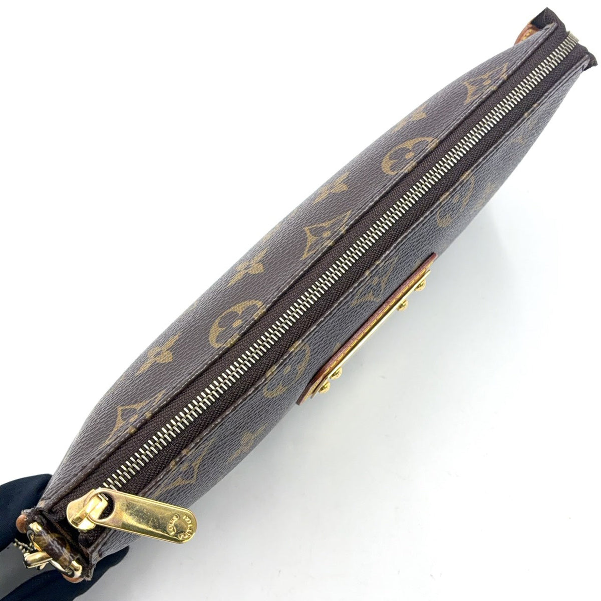 Pre-Owned Eva monogram Shoulder bag Brown Leather PVC Gold M95567 LOUIS VUITTON