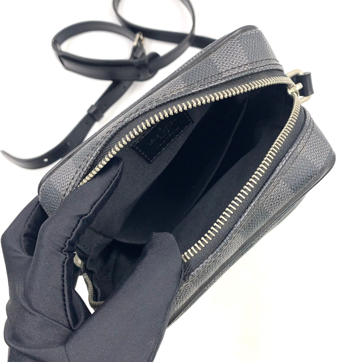 Pre-Owned Rem Damier Graphite Shoulder bag black Leather PVC Silver N41446 LOUIS VUITTON