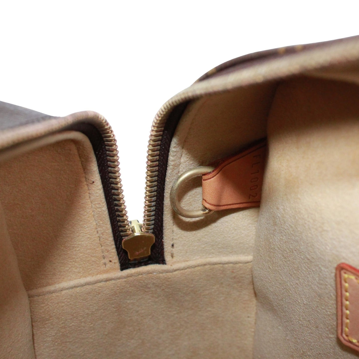 Pre-Owned Cite GM monogram Shoulder bag Brown Leather PVC Gold M51181 LOUIS VUITTON