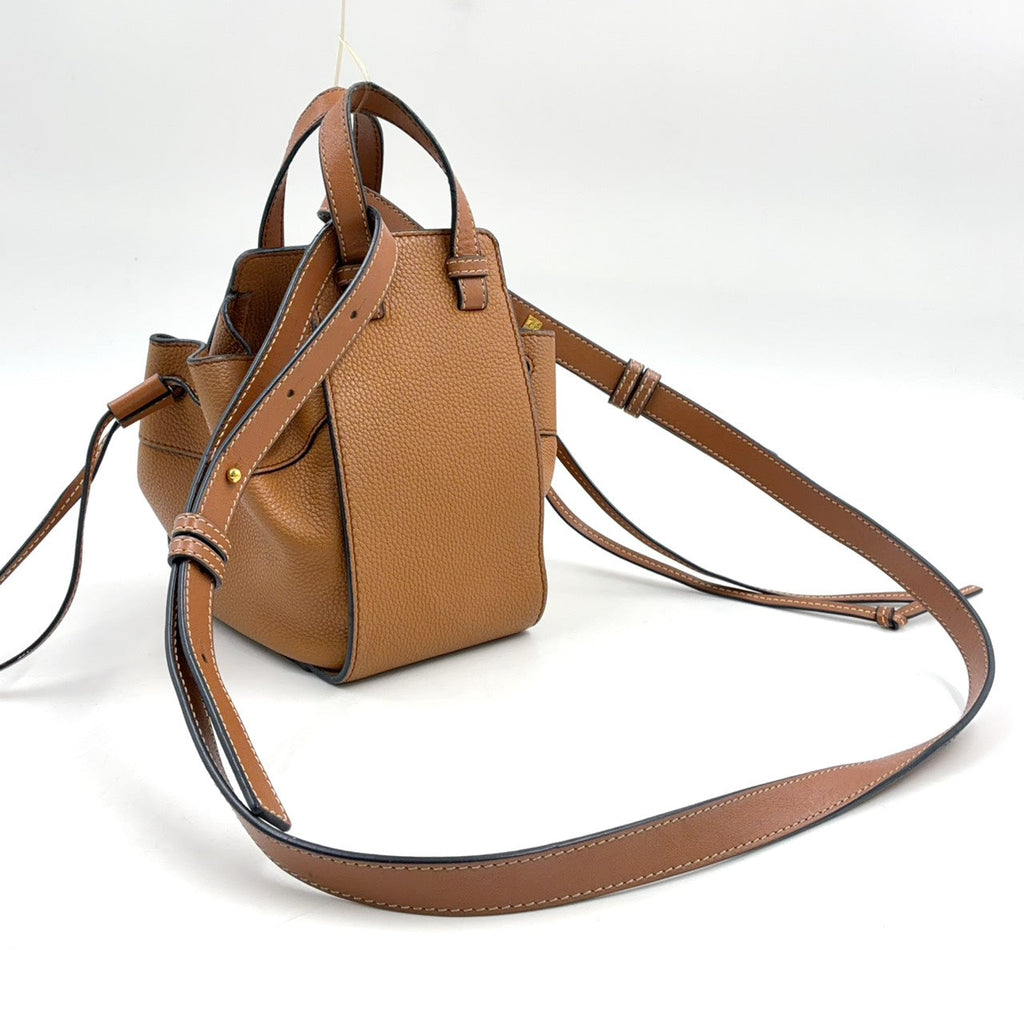 Pre-Owned drawstring hammock mini Handbag Shoulder bag Brown Leather Gold LOEWE