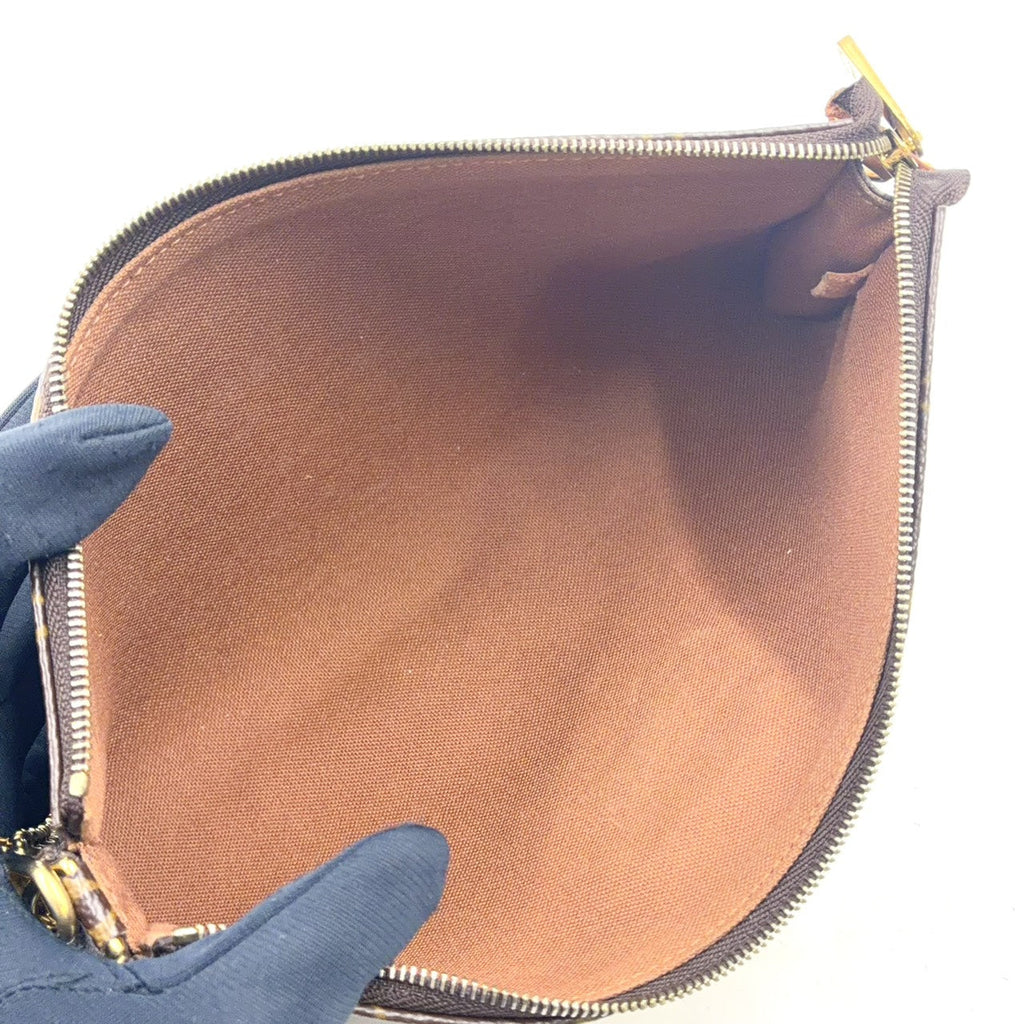 Pre-Owned Eva monogram Shoulder bag Brown Leather PVC Gold M95567 LOUIS VUITTON